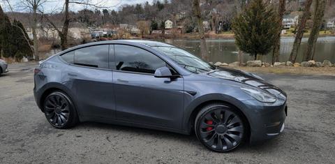Tesla Model Y 2022