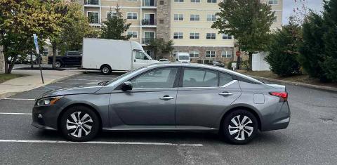 Nissan Altima 2022