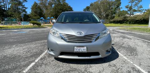 Toyota Sienna 2013