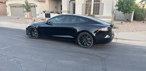Tesla Model S 2016