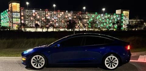 Tesla Model 3 2021