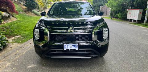 Mitsubishi Outlander 2025