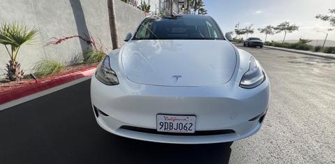 Tesla Model Y 2022