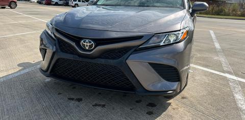 Toyota Camry 2018
