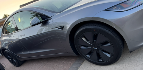 Tesla Model 3 2025