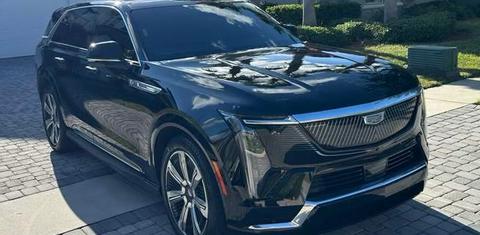 Cadillac Escalade IQ 2025