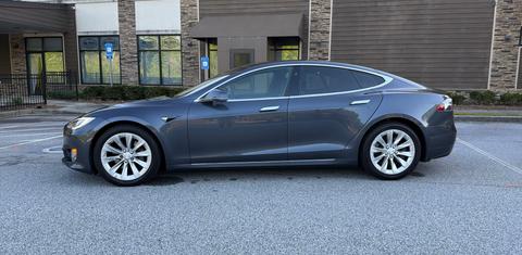 Tesla Model S 2017