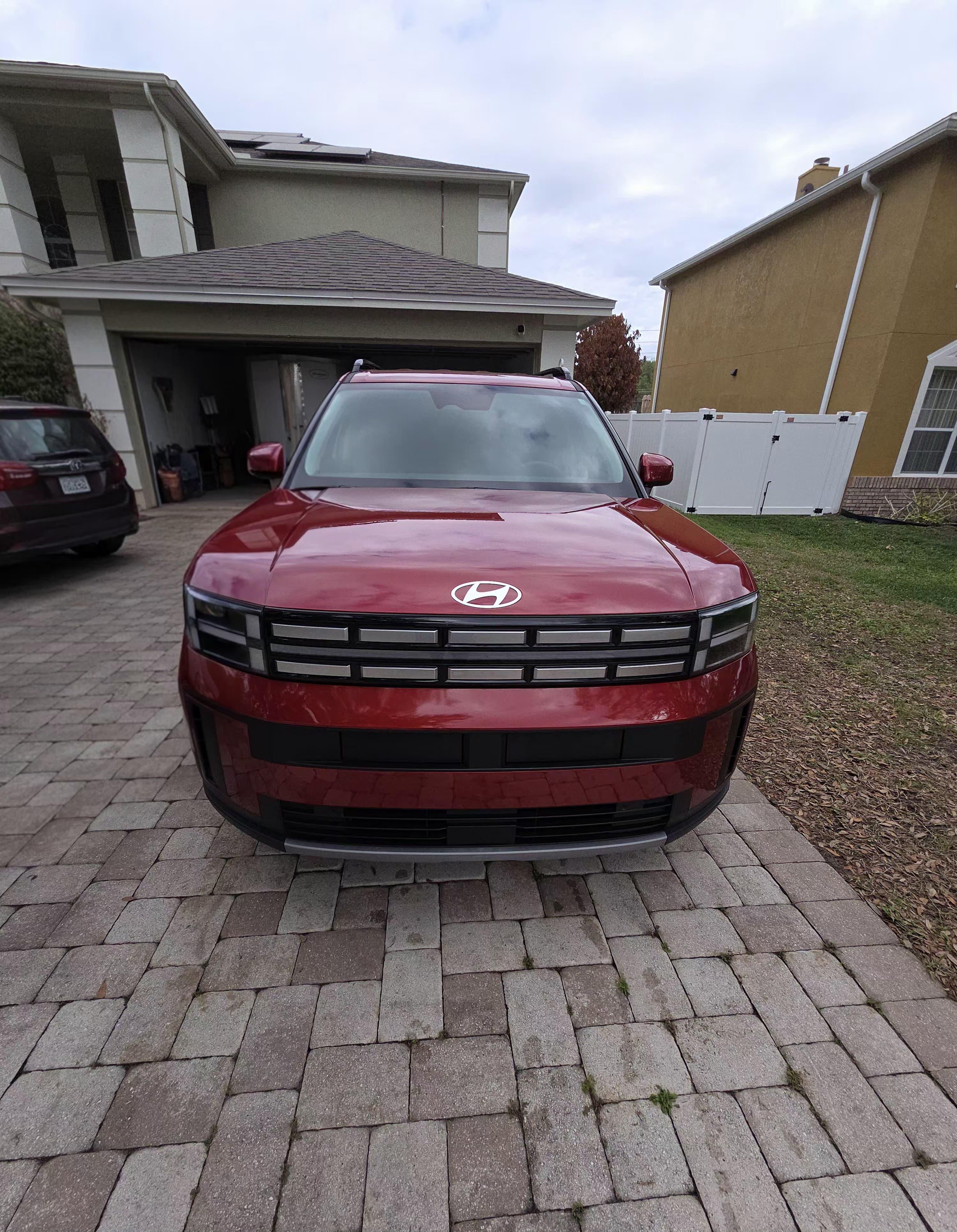 Hyundai Santa Fe 2025 in 