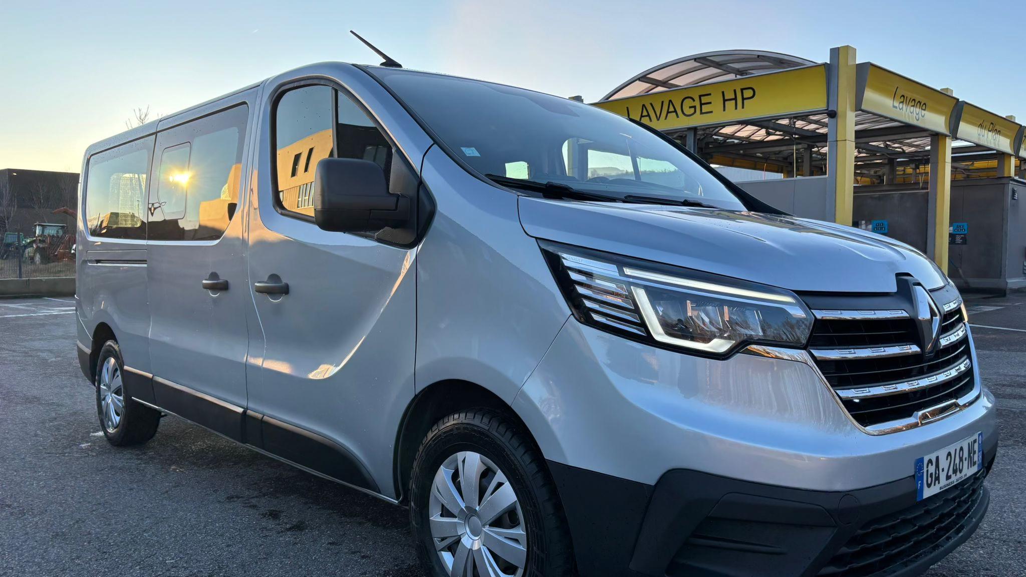 Renault TRAFIC III 2021 à Maisons-Alfort