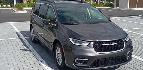 Chrysler Pacifica 2022