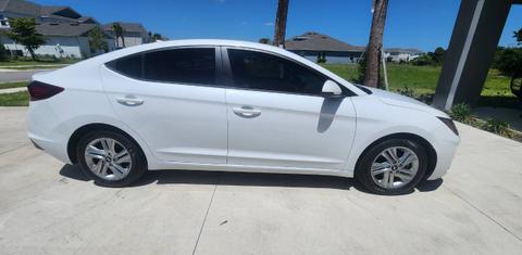 Hyundai Elantra 2020