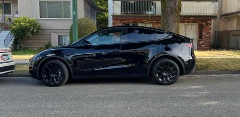 Tesla Model Y 2023