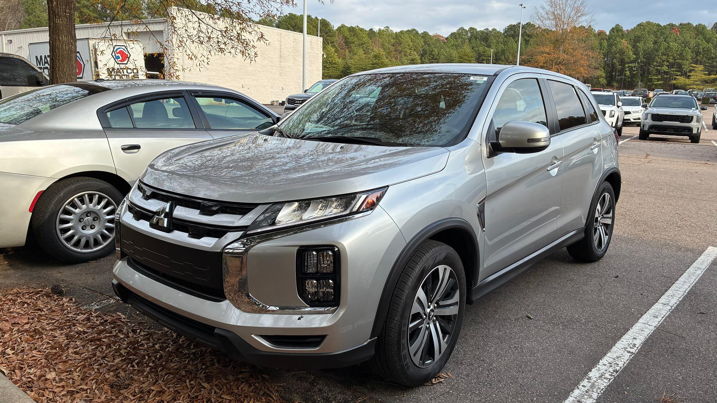 Mitsubishi Outlander Sport 2024 in 
