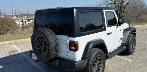 Jeep Wrangler 2024