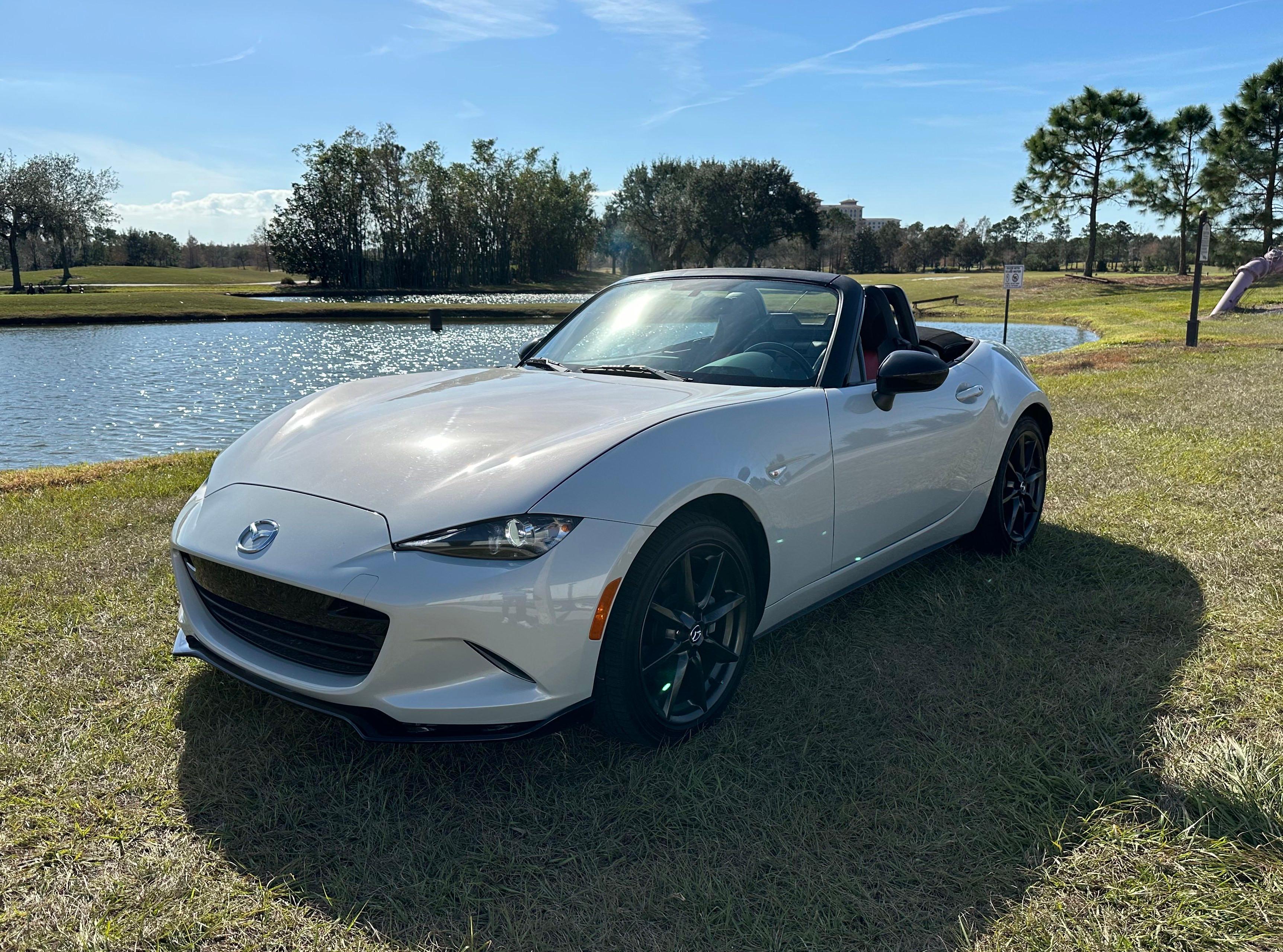 Mazda MX-5 Miata 2016 in 