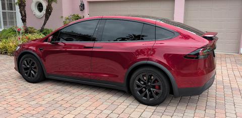 Tesla Model X 2023