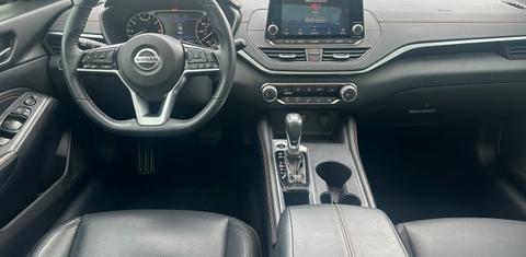 Nissan Altima 2020