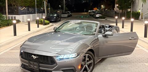 Ford Mustang 2024