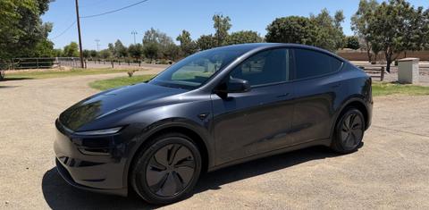 Tesla Model Y 2026