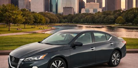 Nissan Altima 2022
