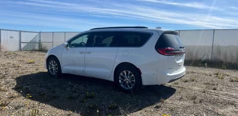 Chrysler Pacifica 2022