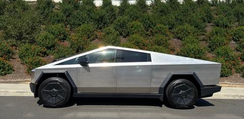 Tesla Cybertruck 2024