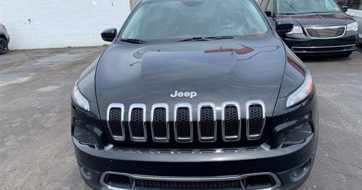 Jeep Cherokee 2016 rental in Kelowna, BC by Daily Rental Inc .. Turo