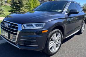 Audi Q5 car