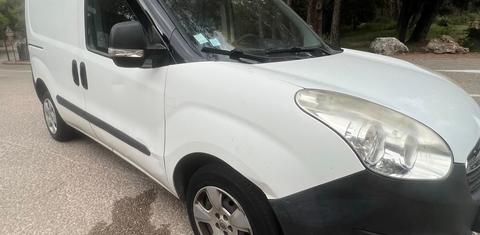 Opel COMBO 2015