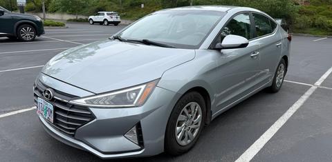Hyundai Elantra 2020