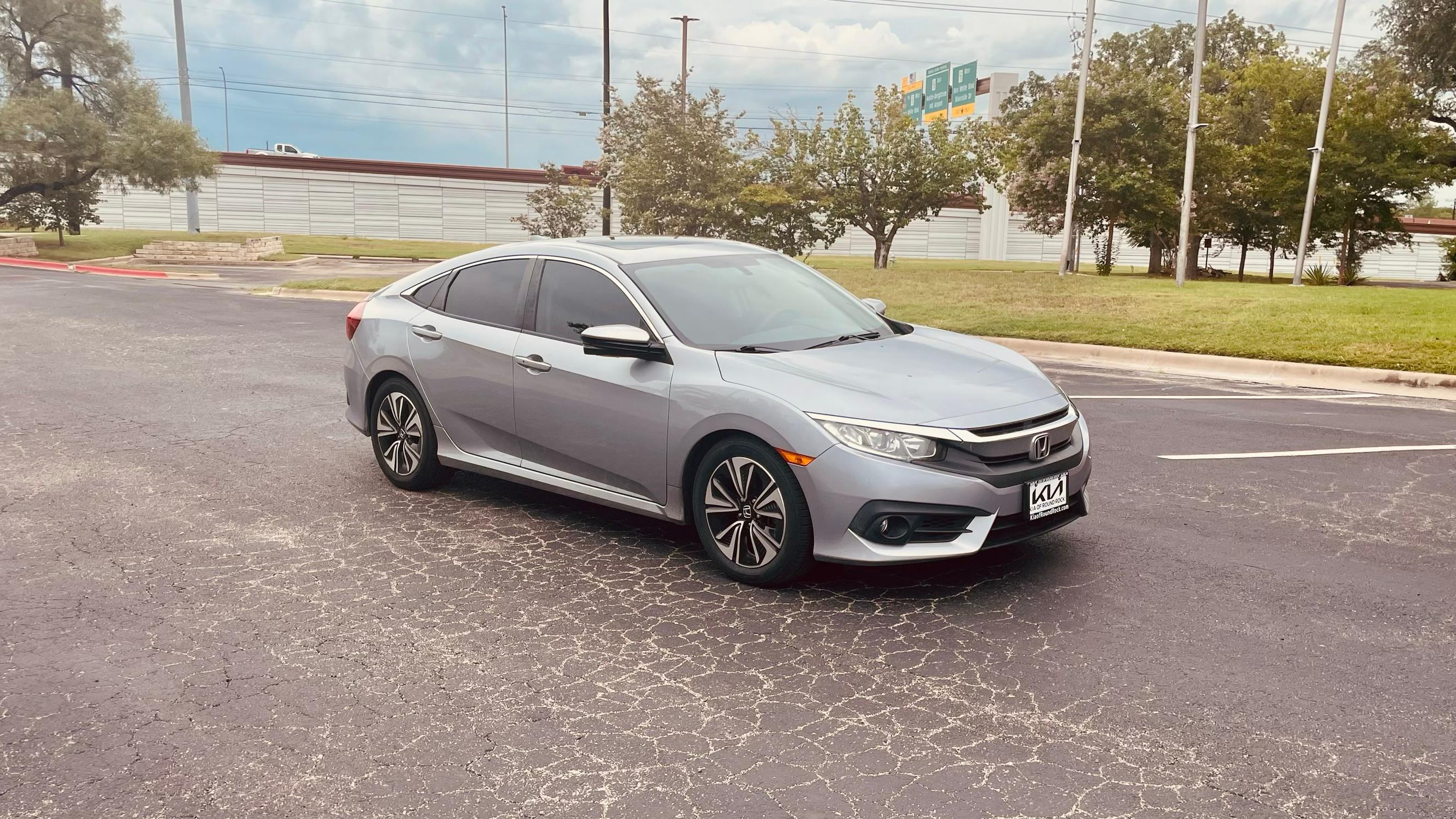 Honda Civic 2017 in Austin, TX