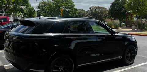 Land Rover Range Rover Velar 2026