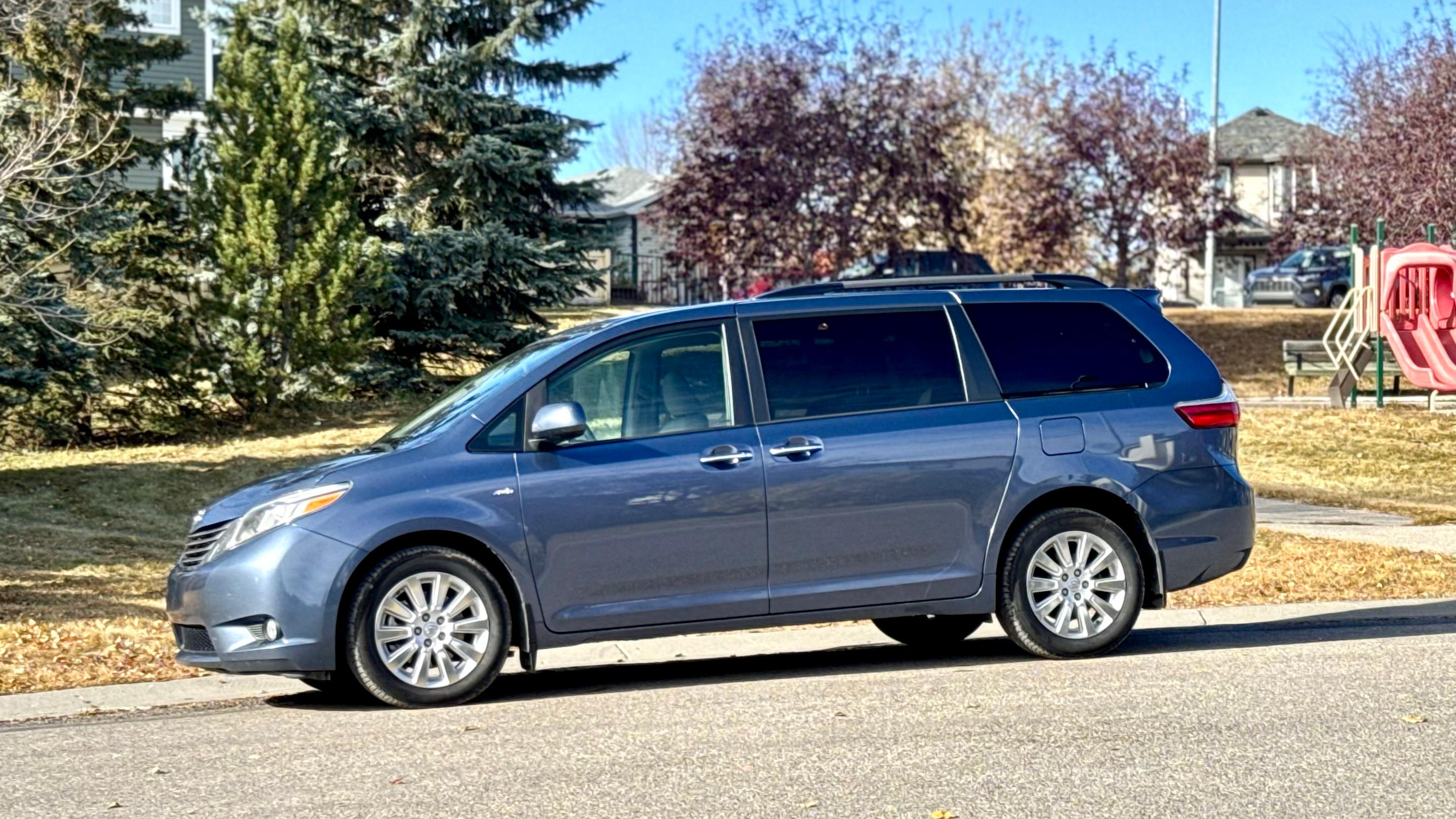 Toyota Sienna 2016 à 