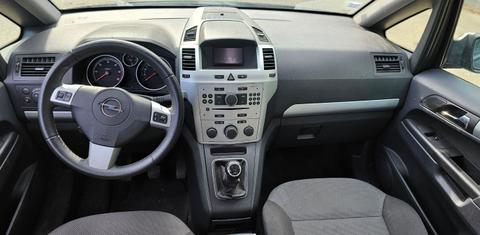 Opel ZAFIRA 2017