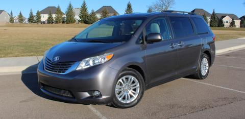 Toyota Sienna 2015