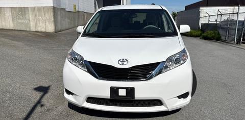 Toyota Sienna 2014