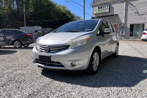 Nissan Versa Note car