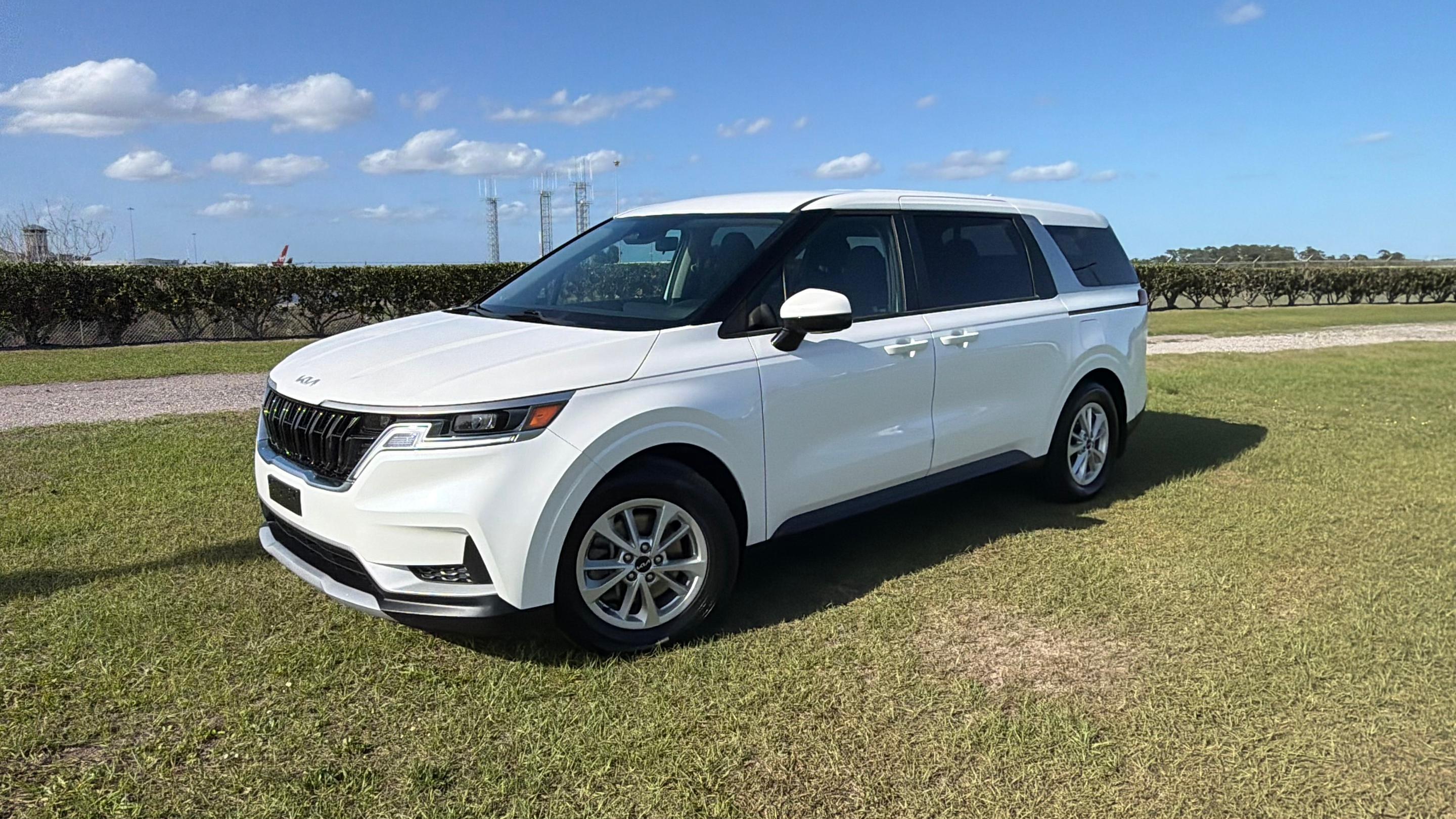 Kia Carnival 2022 in Winter Garden, FL