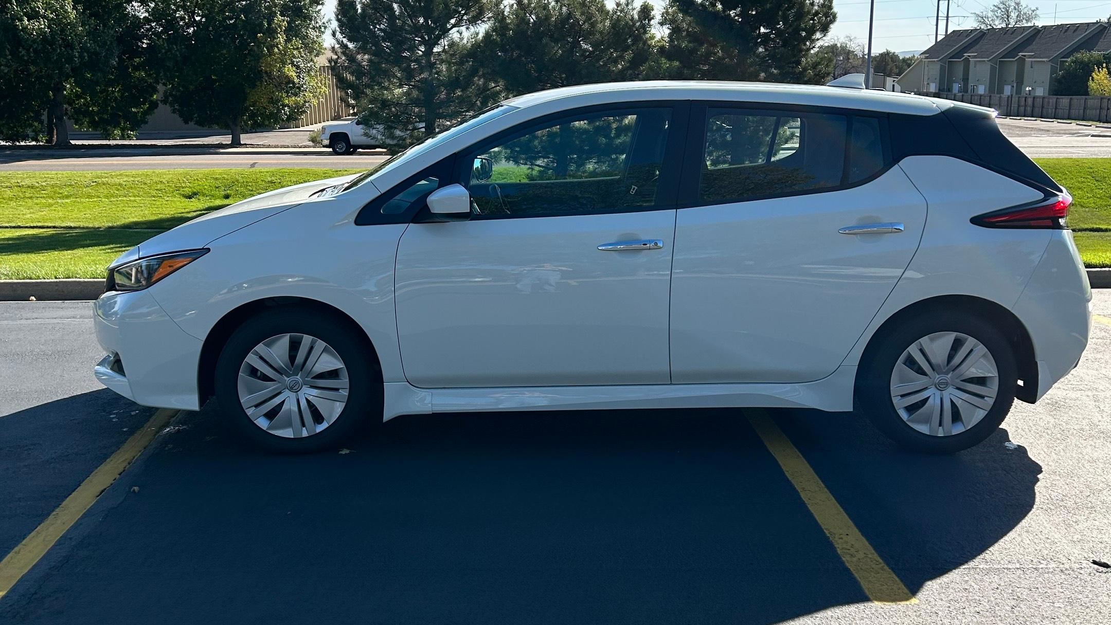 Nissan LEAF 2023 in Northglenn, CO