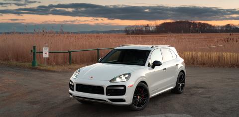 Porsche Cayenne 2022