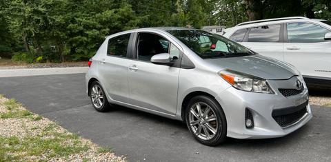 Toyota Yaris 2012