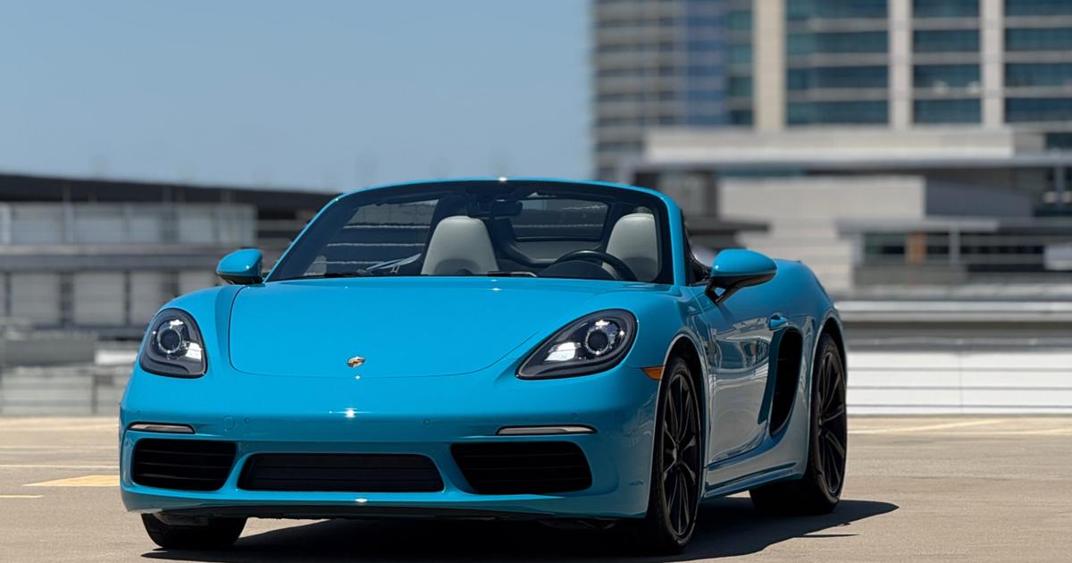 【撮影用 車両レンタル】Porsche 718 Boxster Porsche 718 Boxster 2025 rental in Honolulu, HI by Blue Diamond | Turo