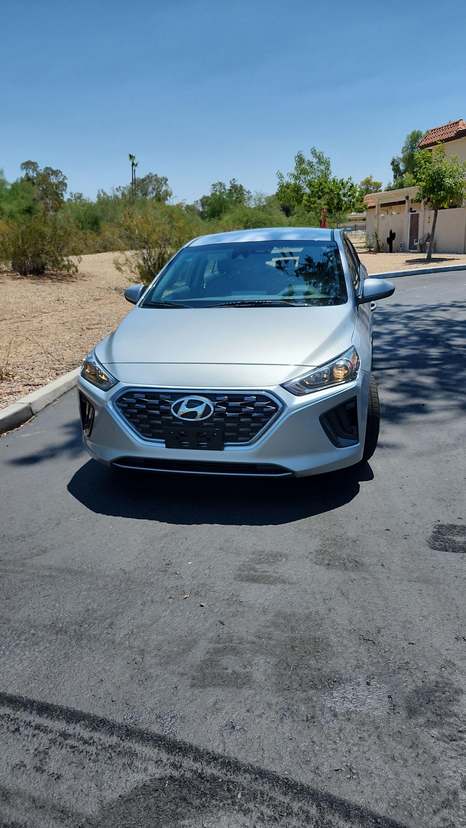 Hyundai Ioniq Hybrid 2020 in Phoenix, AZ