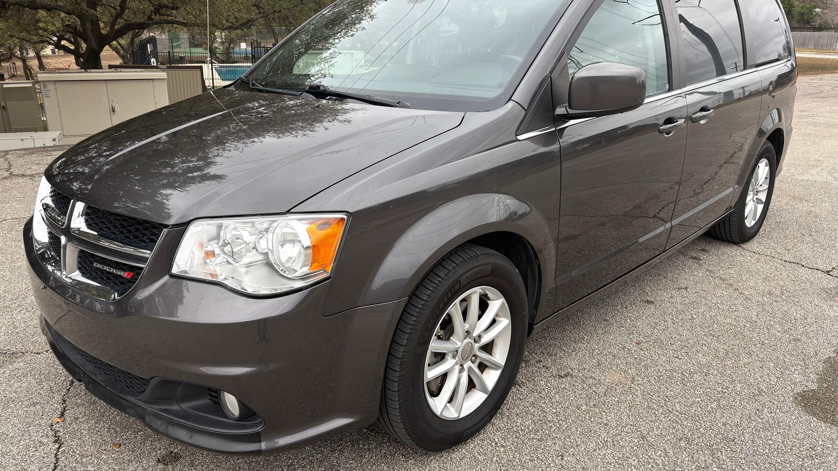Dodge Grand Caravan 2020 in 