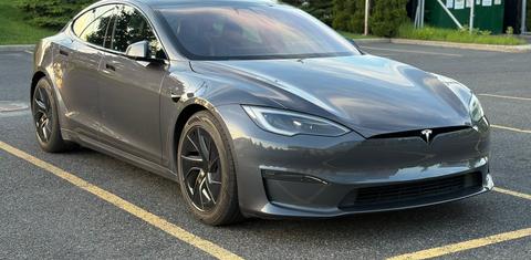 Tesla Model S 2022