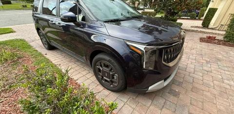 Kia Carnival Hybrid 2025