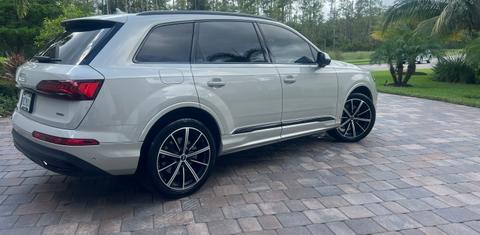 Audi Q7 2022
