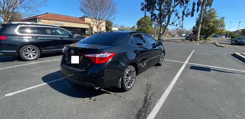 Toyota Corolla 2015