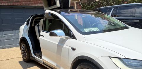 Tesla Model X 2018