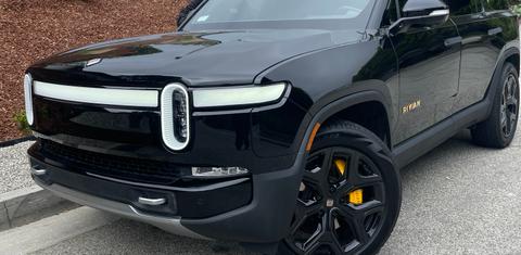 Rivian R1S 2023